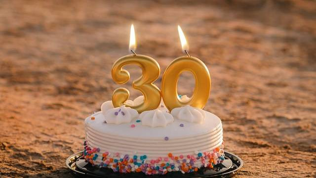 Ilustrasi Ucapan Ultah untuk Saudara Perempuan. Sumber: Claudia lam / Unsplash