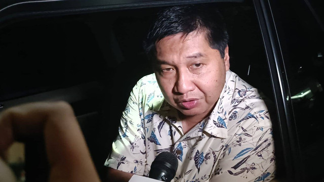 Politikus PDIP, Maruarar Sirait, saat ditemui wartawan usai menyambangi Kantor DPP PDIP, di Menteng, Jakarta Pusat, Senin (15/1/2023). Foto: Fadhil Pramudya/kumparan