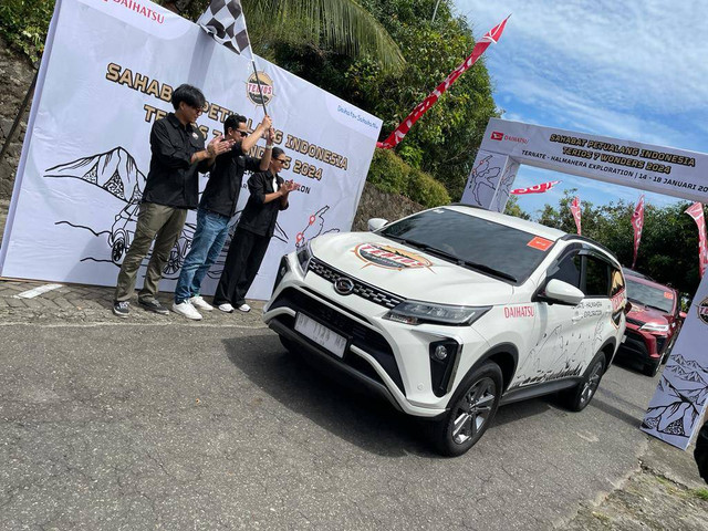 Daihatsu Terios 7 Wonders jelajahi keindahan alam Ternate dan Halmahera, Maluku Utara. Foto: Sena Pratama/kumparan