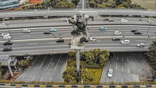 Patung di Jakarta. Foto hanya ilustrasi, bukan yang sebenarnya. Sumber: Pexels/Afif Ramdhasuma