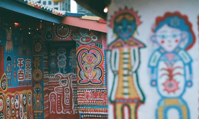 Kampung pelangi bandung. Foto hanya ilustrasi, bukan tempat sebenarnya. Sumber: Unsplash/Jisun Han