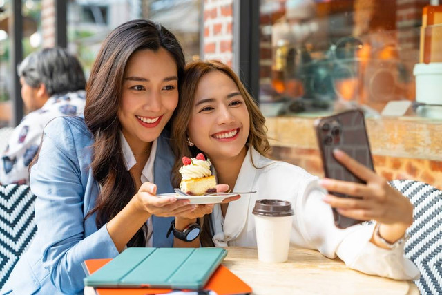 Ilustrasi hangput di coffee shop. Foto: Shutterstock.