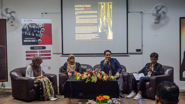 Lingkar Pena Irbid mengadakan acara penerbitan & bedah majalah Horizon edisi ke-2 di Universitas Yarmouk, Irbid Yordania.