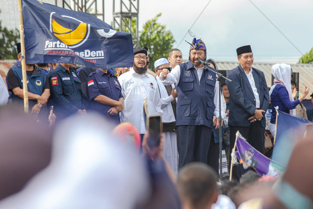 Ketum NasDem Surya Paloh kampanye nasional di NTB, Senin (22/1/2024). Foto: Dok. NasDem