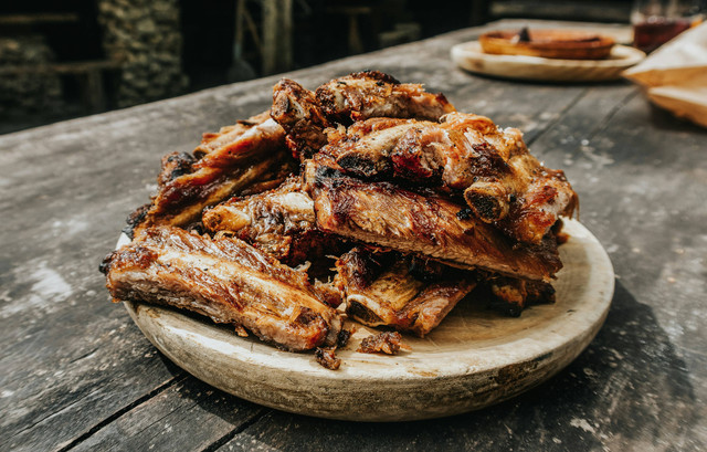 Ilustrasi Iga Bakar di Solo, Unsplash/Arturo Rey