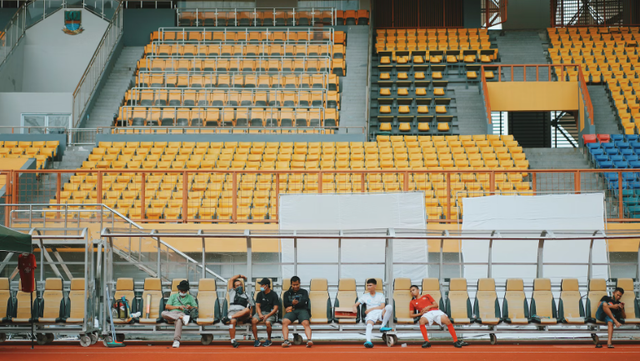 SPORT Jabar Arcamanik. Foto hanya ilustrasi, bukan tempat sebenarnya. Sumber: Unsplash/Rendy Novantino