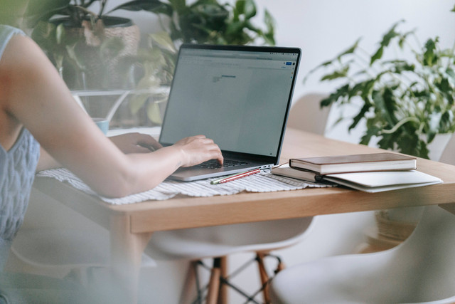 belajar.id adalah sebuah platform pembelajaran elektronik yang didirikan oleh Kementerian Pendidikan dan Kebudayaan RI. Foto: Pexels.com