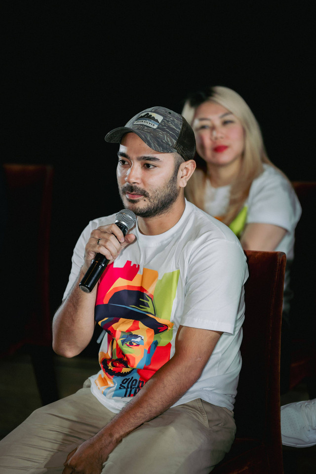 Artis Marthino Lio perankan karakter Glenn Fredly. Foto: Arman Poplicist