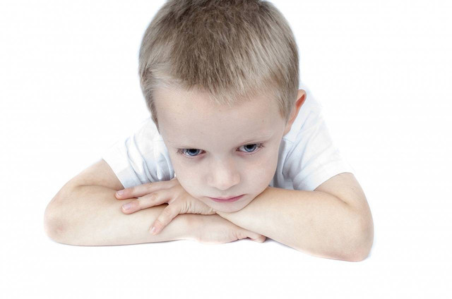Ilustrasi penyebab anak introvert. Foto: Pixabay