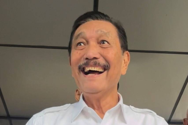 Menko Bidang Kemaritiman dan Investasi Luhut Binsar Pandjaitan di Kantor Kemenko Bidang Kemaritiman dan Investasi pada Jumat (26/1/2024). Foto: Widya Islamiati/kumparan