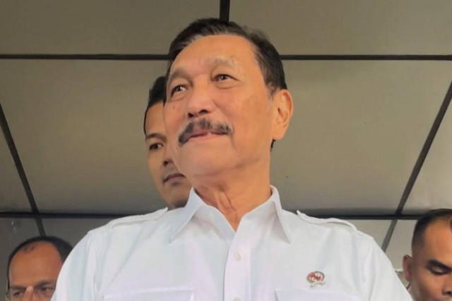 Menko Bidang Kemaritiman dan Investasi Luhut Binsar Pandjaitan di Kantor Kemenko Bidang Kemaritiman dan Investasi pada Jumat (26/1/2024). Foto: Widya Islamiati/kumparan