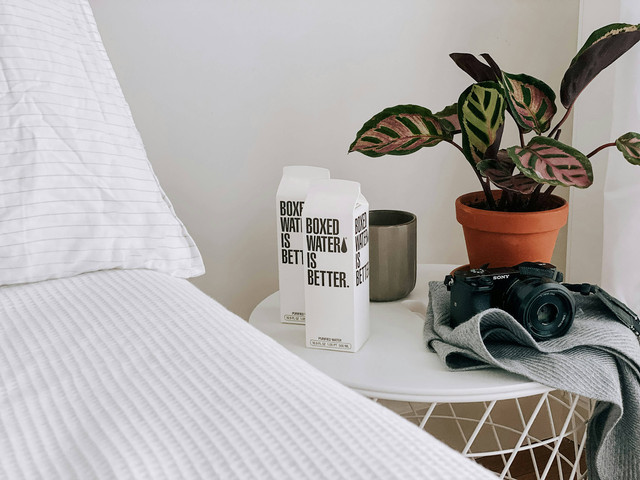 Ilustrasi Hote Murah di Gorontalo. Foto: Unsplash/Boxed Water Is Better.