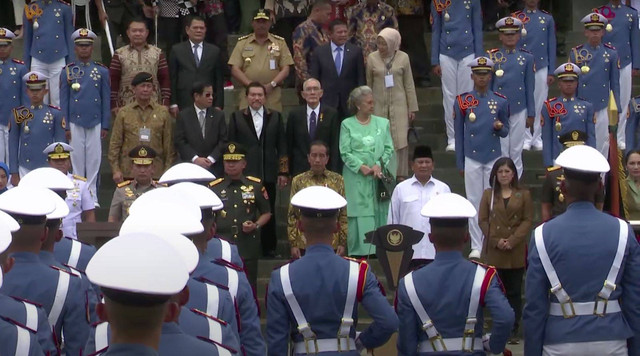 Prabowo dan Jokowi resmikan Graha Utama Akmil. Foto: Kemhan