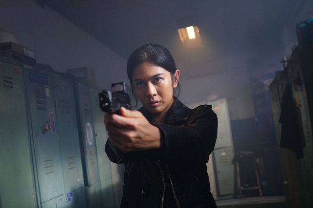 Dian Sastrowardoyo di film Ratu Adil. Foto: Vidio