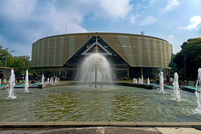 Ilustrasi Universitas Padjajaran (Unpad). Foto: Shutterstock