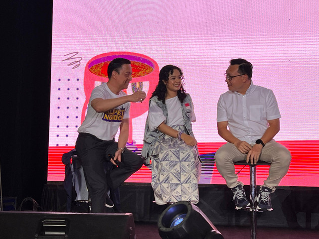 Mutiara Baswedan hadiri Festival Pemilu yang diselenggarakan oleh Bijak Memilih di SMESCO Convention Hall, Minggu (28/1/2024) malam. Foto: Dok. Istimewa