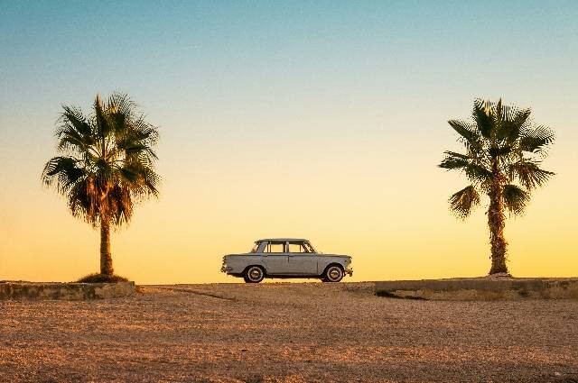 Lanskap Summer. Unsplash/Mateo Girud