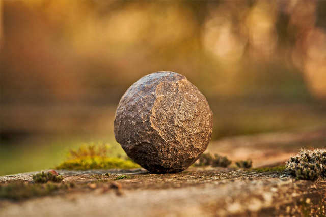 Batu sandungan adalah ungkapan yang akhir-akhir ini banyak digunakan oleh orang-orang di media sosial. Foto: Pexels.com