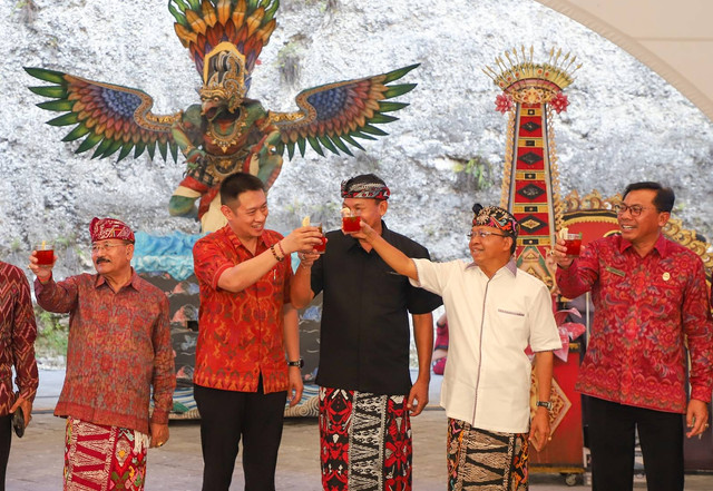 Perayaan Hari Arak Bali di GWK pada Senin (29/1/2024). Foto: GWK Cultural Park