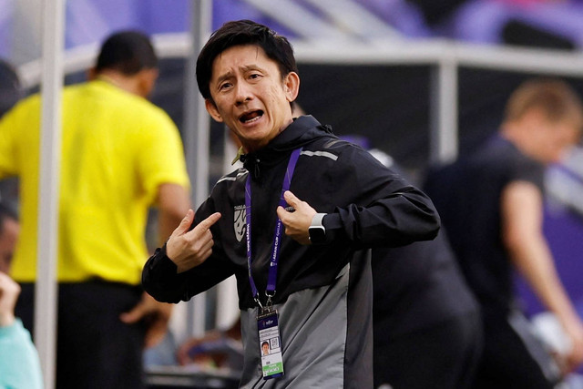 Pelatih Thailand Masatada Ishii. Foto: Thaier Al-Sudani/REUTERS
