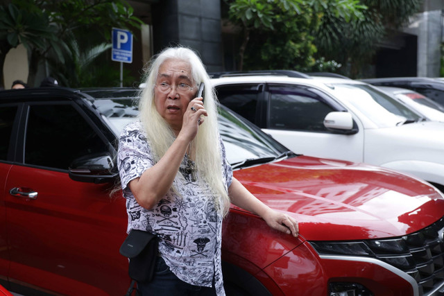 Musisi Gideon Tengker ditemui wartawan usai diperiksa di Polda Metro Jaya, Jakarta, Kamis (1/2/2024). Foto: Dok. Agus Apriyanto