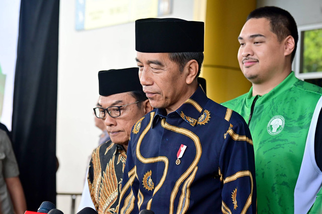 Presiden Jokowi saat menghadiri Kongres ke-16 GP Ansor di Pelabuhan Tanjung Priok, Jakarta, Jumat (2/2/2024). Foto: Muchlis Jr/Biro Pers Sekretariat Presiden