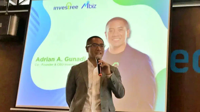 Co-founder dan CEO Investree, Adrian Gunadi, dalam temu media pengumuman kemitraan dengan Mbiz, di Jakarta, Jumat (27/12/2019). Foto: Arindra Meodia/ANTARA