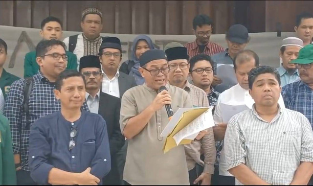 Civitas Akademika Universitas Andalas (Unand) menyampaikan manifesto atau pernyataan sikap penyelamatan bangsa pada Jumat (2/2). Foto: Dok. Istimewa