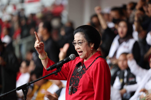 Ketum PDIP Megawati Soekarnoputri saat pidato di Konser Salam Metal GBK, Senayan, Jakarta, Sabtu (3/2). Foto: Dok. PDIP