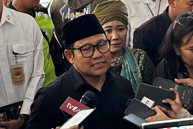 Cawapres 01 Muhaimin Iskandar (Cak Imin) menghadiri pertemuan ulama lintas ormas di IPHI Nglorok Sragen, Jawa Tengah, Senin (5/2/2024). Foto: Haya Syahira/kumparan