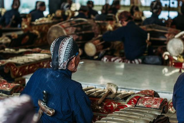 Ilustrasi tradisi dan budaya Indonesia yang beraneka ragam. Foto: Pexels. 