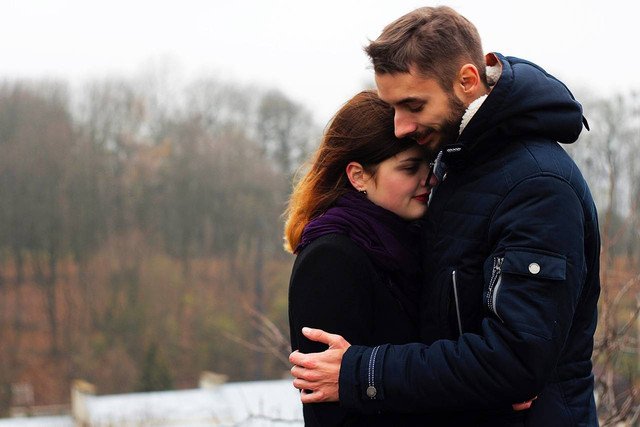 Ilustrasi cara menurunkan ego dalam hubungan. Sumber: pixabay