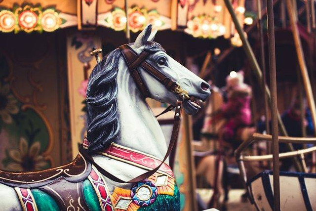 Ilustrasi Krisna Funtastic Land (Foto hanya ilustrasi, bukan tempat sebenarnya) Sumber: unsplash.com/ Kira auf der Heide