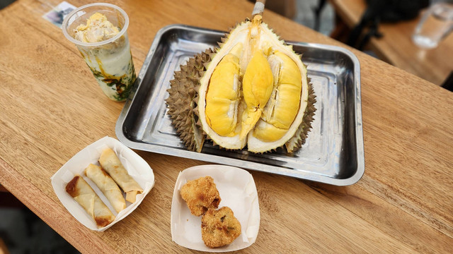 Durian bawor di Festival Pesta Panen Sayurbox, FX Jakarta, Selasa (6/2/2024). Foto: Azalia Amadea/kumparan