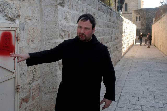 Pastor Nikodemus Schnabel. Foto: Ahmad Gharabli/AFP