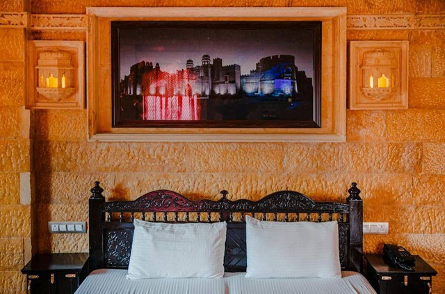 Ilustrasi Losmen Murah di Jogja di Bawah 50 Ribu, Bukan Tempat Sebenarnya                     Sumber Unsplash/Hotel Lal Garh Fort and Palace