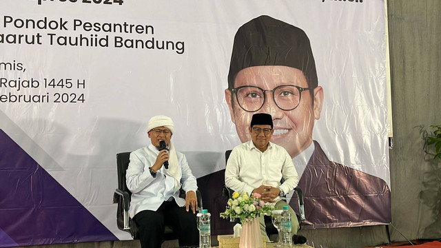 Cawapres 01 Muhaimin Iskandar sowan Aa Gym di Ponpes Daarut Tauhiid di Bandung, Jawa Barat, Kamis (8/2). Foto: Haya Syahira/kumparan