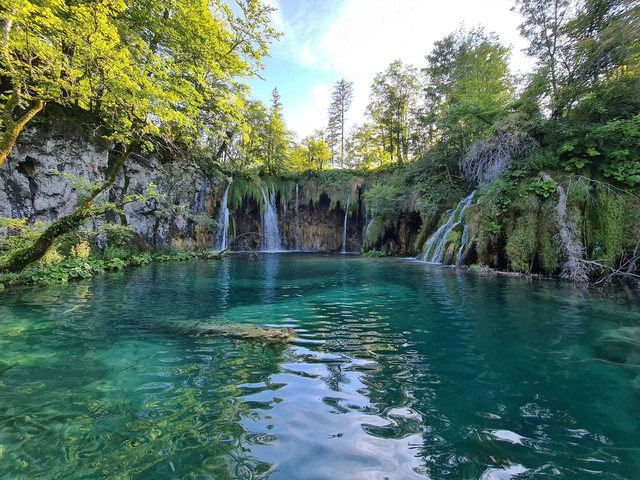 Pesona Pengklik. Foto Hanya Ilustrasi, Bukan Tempat Sebenarnya. Sumber Unsplash Barbara Sipek