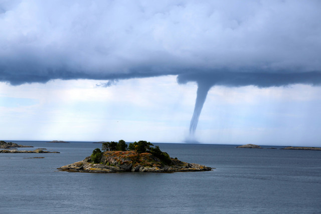 Ilustrasi Dimanakah wilayah utama dari Tornado Alley di Amerika Utara, sumber: unsplash/EspenBierud