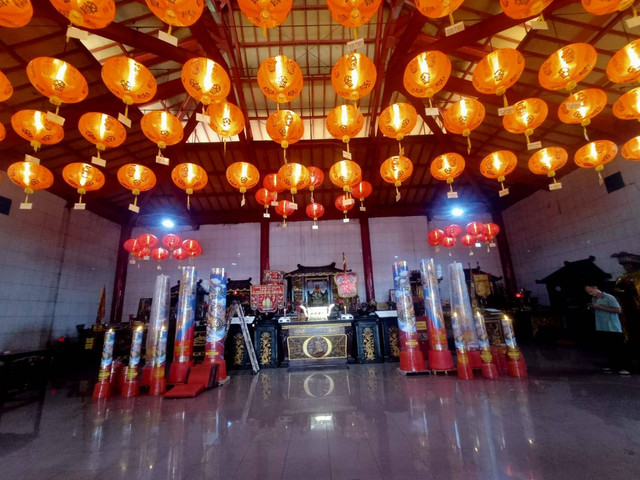 Klenteng Mbah Ratu di Surabaya. Foto{ Masruroh/Basra