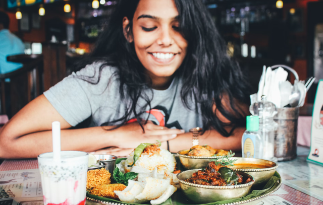 Gang nikmat. Foto hanya ilustrasi, bukan tempat sebenarnya. Sumber: Unsplash/Outcast India
