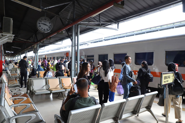 Ilustrasi penumpang kereta api. Foto: KAI