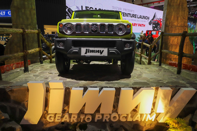 Suzuki Jimny 5-pintu ditampilkan perdana di IIMS 2024, JIExpo, Kemayoran, Jakarta, Kamis (15/2). Foto: Iqbal Firdaus/kumparan