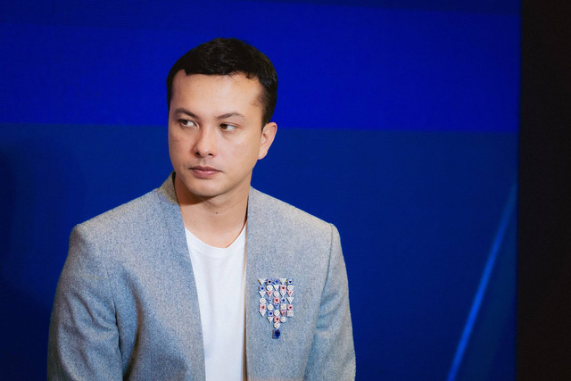 Nicholas Saputra di pop-up Store Precious Connection with Mondial di Main Atrium Senayan City, Jakarta. Foto: Mondial