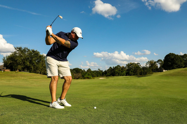 Ilustrasi Teknik Dasar Golf untuk Pemula, sumber: unsplash/MickHaupt