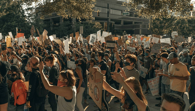 ilustrasi reformasi (Unsplash)