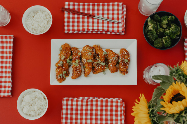 Ayam goreng Korea di Jakarta, foto hanya ilustrasi, bukan tempat sebenarnya: Unsplash/Tyson