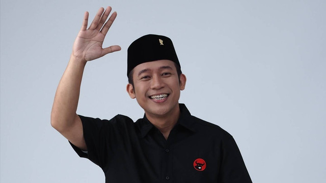 Denny Cagur jadi Caleg DPR RI. Foto: Instagram/@dennycagur