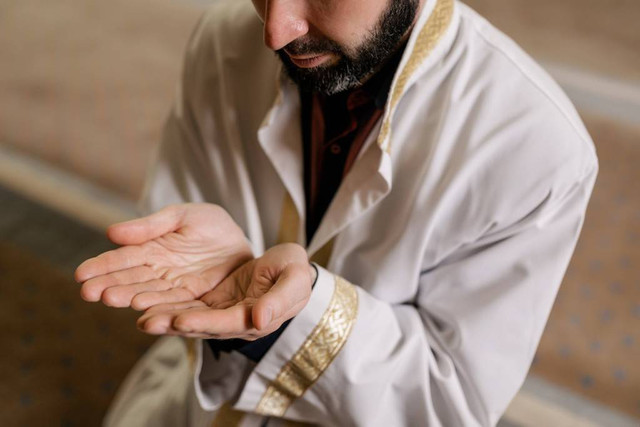Ada berbagai penyebab doa tidak terkabul. Hal ini perlu dipahami oleh uamt Islam untuk menghindari hal tersebut. Foto: Pexels.com