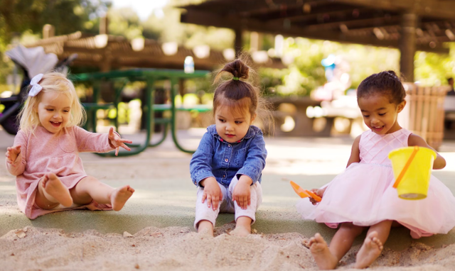 Taman Tongkeng. Foto hanya ilustrasi, bukan tempat sebenarnya. Sumber: Unsplash/Fabian Centeno